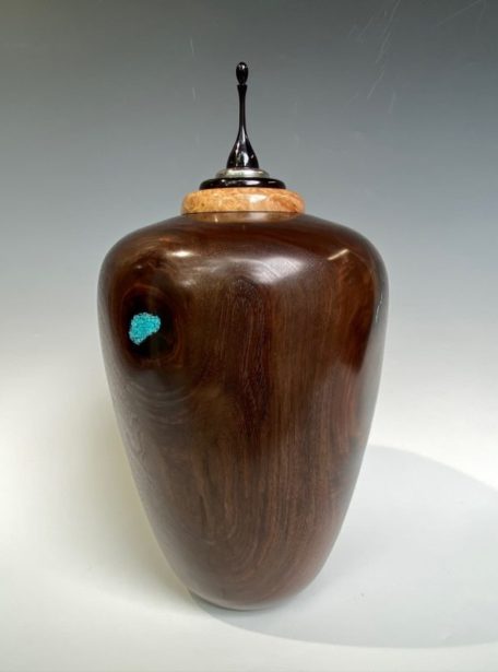 Natalie Finch Urn 05